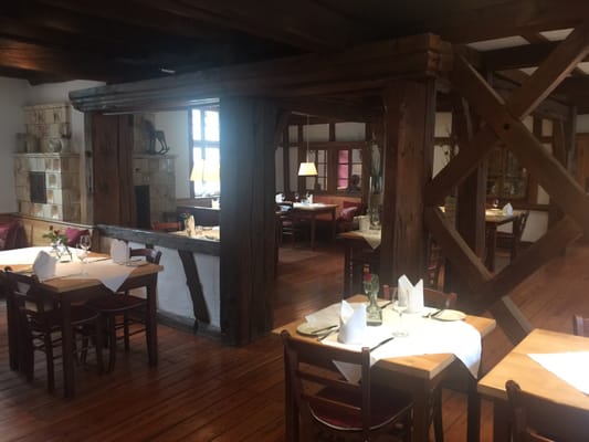 Weinhaus Henninger by null