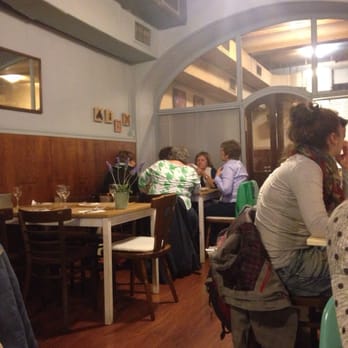 Bar Heroismo - Interior - Burgers Near Me - Zaragoza, Z Bar Heroismo - Interior - Burgers Near Me - Zaragoza, Z