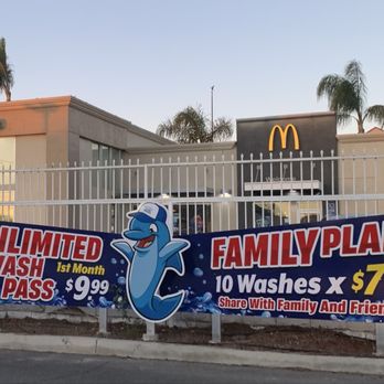 Blu Express Car Wash - Car Wash Near Me - Placentia, California