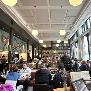 Ben Paris - Inside - New American Near Me - Seattle, Washington