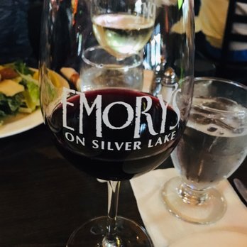 Emory's On Silver Lake - Steakhouses Near Me - Everett, Washington