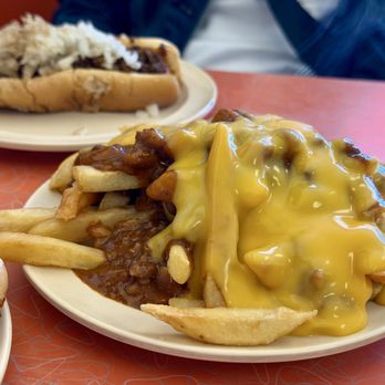 Olneyville New York System - Chilli SM Cheese Fries - Hot Dogs Near Me - Providence, Rhode Island Olneyville New York System - Chilli SM Cheese Fries - Hot Dogs Near Me - Providence, Rhode Island