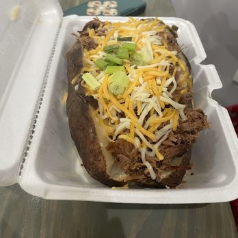 The Purple Pig BBQ - Barbecue Baked Potato - brisket - Barbeque Near Me - Schertz, Texas The Purple Pig BBQ - Barbecue Baked Potato - brisket - Barbeque Near Me - Schertz, Texas
