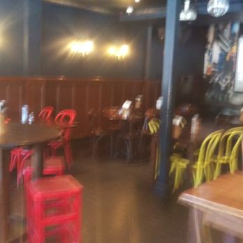 The Exchange Hotel - Inside - Pubs Near Me - Port Melbourne, VIC