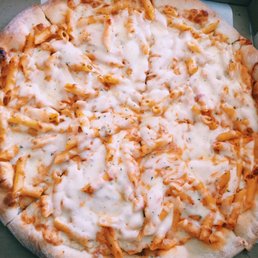 Baked Ziti Pizza