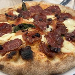 Divino Pizzeria & Bar - Iberico Salami Pizza