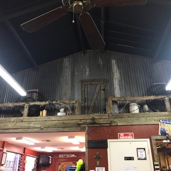 Alma Smokehouse BBQ - Just part of the ambiance. - Barbeque Near Me - Ennis, Texas
