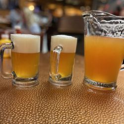 Chicago Brewing Company - Expertly poured Hefeweizen was great!