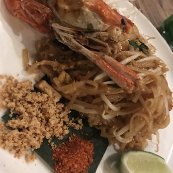 Sup Thai Kitchen  - Loved, loved, loved the Jumbo Prawn Pad Thai! The Prawn was out of this world!! - Thai Near Me - Fresh Meadows, New York
