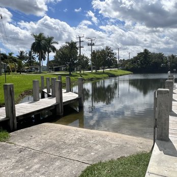 Winfield Park - Playgrounds Near Me - Margate, Florida