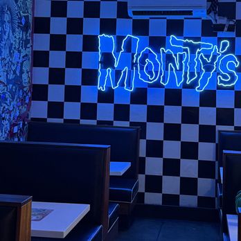 Monty's Good Burger - Burgers Near Me - Los Angeles, California