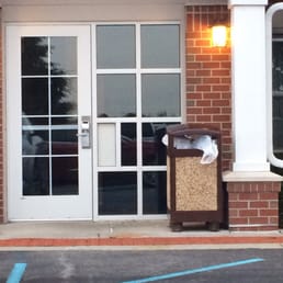 Trash over flowing Trash over flowing