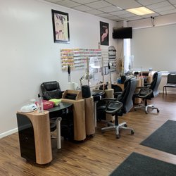 TK Nails Salon