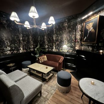 The Blackbird Hotel - Hotels Near Me - New Orleans, Louisiana The Blackbird Hotel - Hotels Near Me - New Orleans, Louisiana