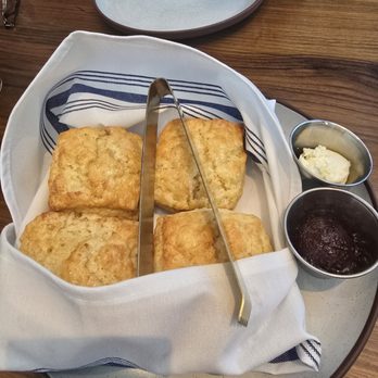Yardbird Table & Bar - Buttermilk biscuits - New American Near Me - Chicago, Illinois