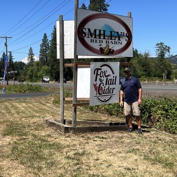 Fox Tail Cider & Distillery - Cideries Near Me - Hood River, Oregon