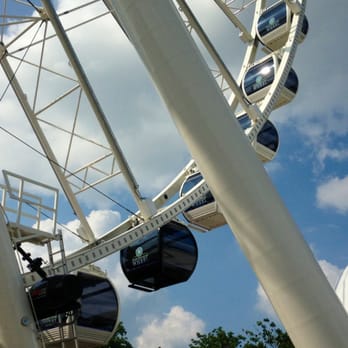 The Island - The black pod is the Ferris wheel equivalent of a presidential suite. Fancy Schmancy! - Amusement Parks Near Me - Pigeon Forge, Tennessee