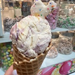 Honeypeeps Sweet Shop