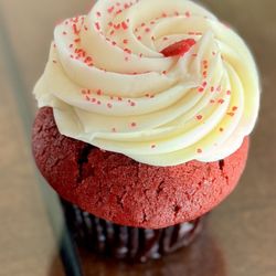 Icing On The Cupcake - 10.06.25 Red Velvet