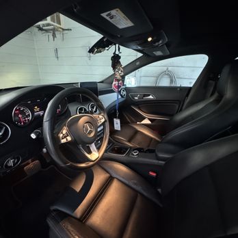 Cleanest Auto Detailing - Full interior detail - Auto Detailing Near Me Cleanest Auto Detailing - Full interior detail - Auto Detailing Near Me