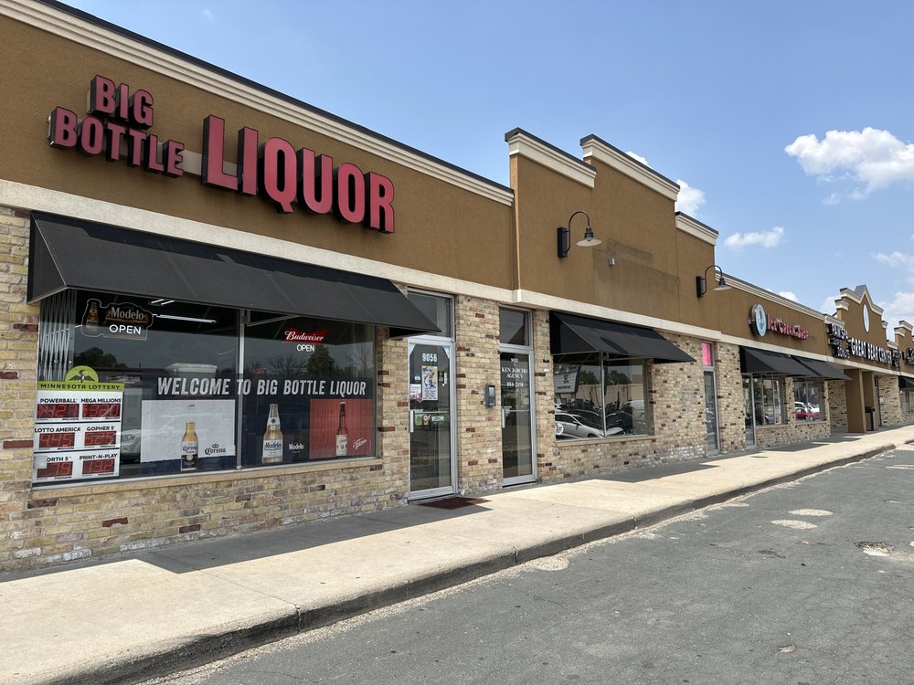 BIG BOTTLE LIQUOR Updated June 2024 9056 Lyndale Ave S, Bloomington