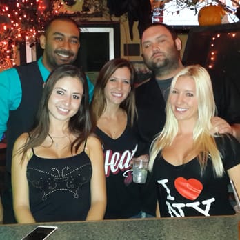 O'Brian's Irish Pub - Great time with friends - Irish Pub Near Me - Boca Raton, Florida O'Brian's Irish Pub - Great time with friends - Irish Pub Near Me - Boca Raton, Florida