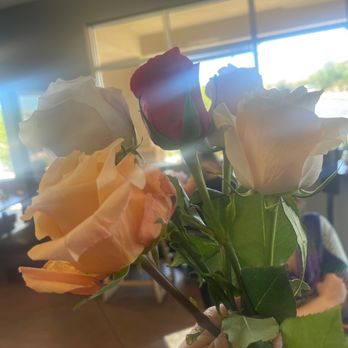 JerryBobs Restaurant - Flowers from the little girl who was walking around jerry bobs. It was such a beautiful experience. - Breakfast & Brunch Near Me - Green Valley, Arizona JerryBobs Restaurant - Flowers from the little girl who was walking around jerry bobs. It was such a beautiful experience. - Breakfast & Brunch Near Me - Green Valley, Arizona