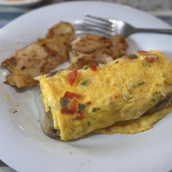 Southern Pancake and Waffle House - Breakfast & Brunch Near Me - Williamsburg, Virginia Southern Pancake and Waffle House - Breakfast & Brunch Near Me - Williamsburg, Virginia