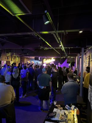 Goldie’s Live Music Bar & Restaurant by null