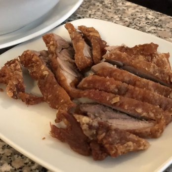 Asia Restaurant - Crispy duck - Pan Asian Near Me - Munich, BY