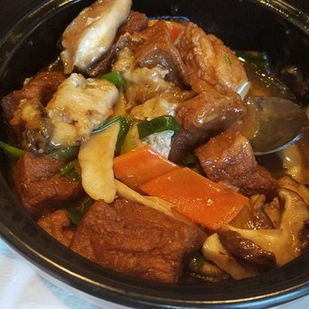 Lam's Kitchen - Oyster & Tofu clay hotpot - Chinese Near Me - Matthews, North Carolina