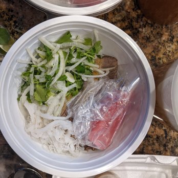 Pho Gia Long - 17. House Special Combo Pho - Vietnamese Near Me - Orange, California Pho Gia Long - 17. House Special Combo Pho - Vietnamese Near Me - Orange, California