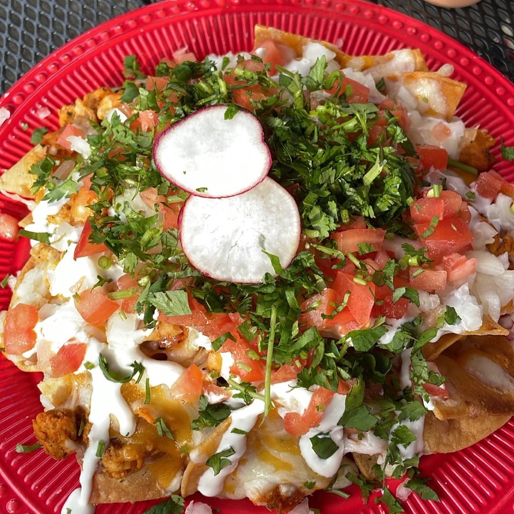 Mil Sabores - Chicken nachos - Mexican Near Me - Bridgeport, Connecticut Mil Sabores - Chicken nachos - Mexican Near Me - Bridgeport, Connecticut