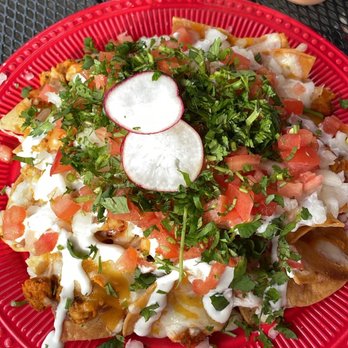 Mil Sabores - Chicken nachos - Mexican Near Me - Bridgeport, Connecticut Mil Sabores - Chicken nachos - Mexican Near Me - Bridgeport, Connecticut