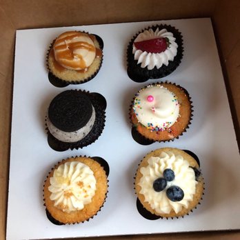 Cupcakin' Bake Shop - TOP: Vanilla Salted Caramel & Vegan Chocolate Strawberry, MIDDLE: Cookies and Cream & Funfetti BOTTOM: Lemon Pie & Lemon Blueberry - Bakeries Near Me - Berkeley, California
