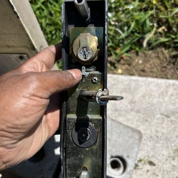 MdM Locksmith - Commercial lock repairs | lock upgrades locksmith - Keys & Locksmiths Near Me - Philadelphia, Pennsylvania MdM Locksmith - Commercial lock repairs | lock upgrades locksmith - Keys & Locksmiths Near Me - Philadelphia, Pennsylvania