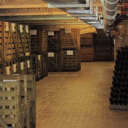 Rotkäppchen-Mumm Sektkellereien - Lagerung der teureren Sorten