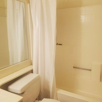 Cleaning Adora Housecleaning - Home Cleaning Near Me