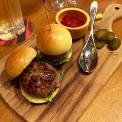 Mini Wagyu burgers