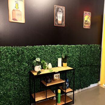 Buzz & Bites - Ambience - Coffee & Tea Near Me - Houston, Texas Buzz & Bites - Ambience - Coffee & Tea Near Me - Houston, Texas