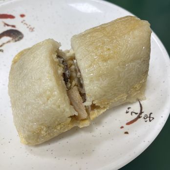 Lido Restaurant - Sticky rice - Hong Kong Style Cafe Near Me - Richmond, British Columbia Lido Restaurant - Sticky rice - Hong Kong Style Cafe Near Me - Richmond, British Columbia