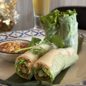 Pineapple Thai - Vegetable roll! - Thai Near Me - Cupertino, California Pineapple Thai - Vegetable roll! - Thai Near Me - Cupertino, California