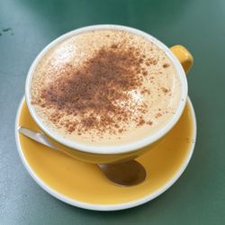 Ivy & Bros - Chai latte