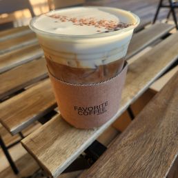 Hazelnut Einspanner