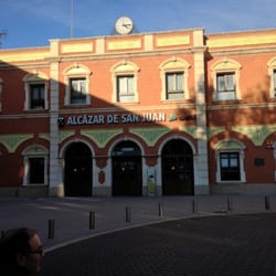 Estación de Alcázar de San Juan - Fachada