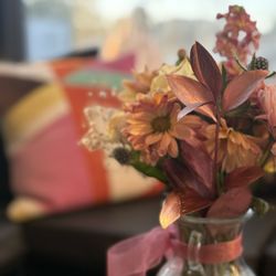 1656 Club - Floral arrangement