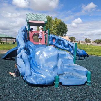 Rio Vista Park - Playground for younger/smaller kids - Parks Near Me - Rio Rancho, New Mexico