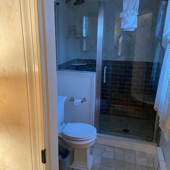 Beauclaires Bed & Breakfast - Bed & Breakfast Near Me - Cape May, New Jersey