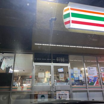 7-Eleven - Front - Convenience Stores Near Me - South Gate, California