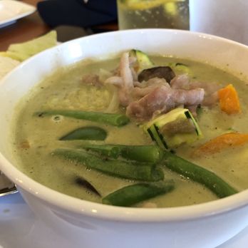 Pikul Thai Bistro - Green curry with pork - Thai Near Me - Fairfield, California Pikul Thai Bistro - Green curry with pork - Thai Near Me - Fairfield, California